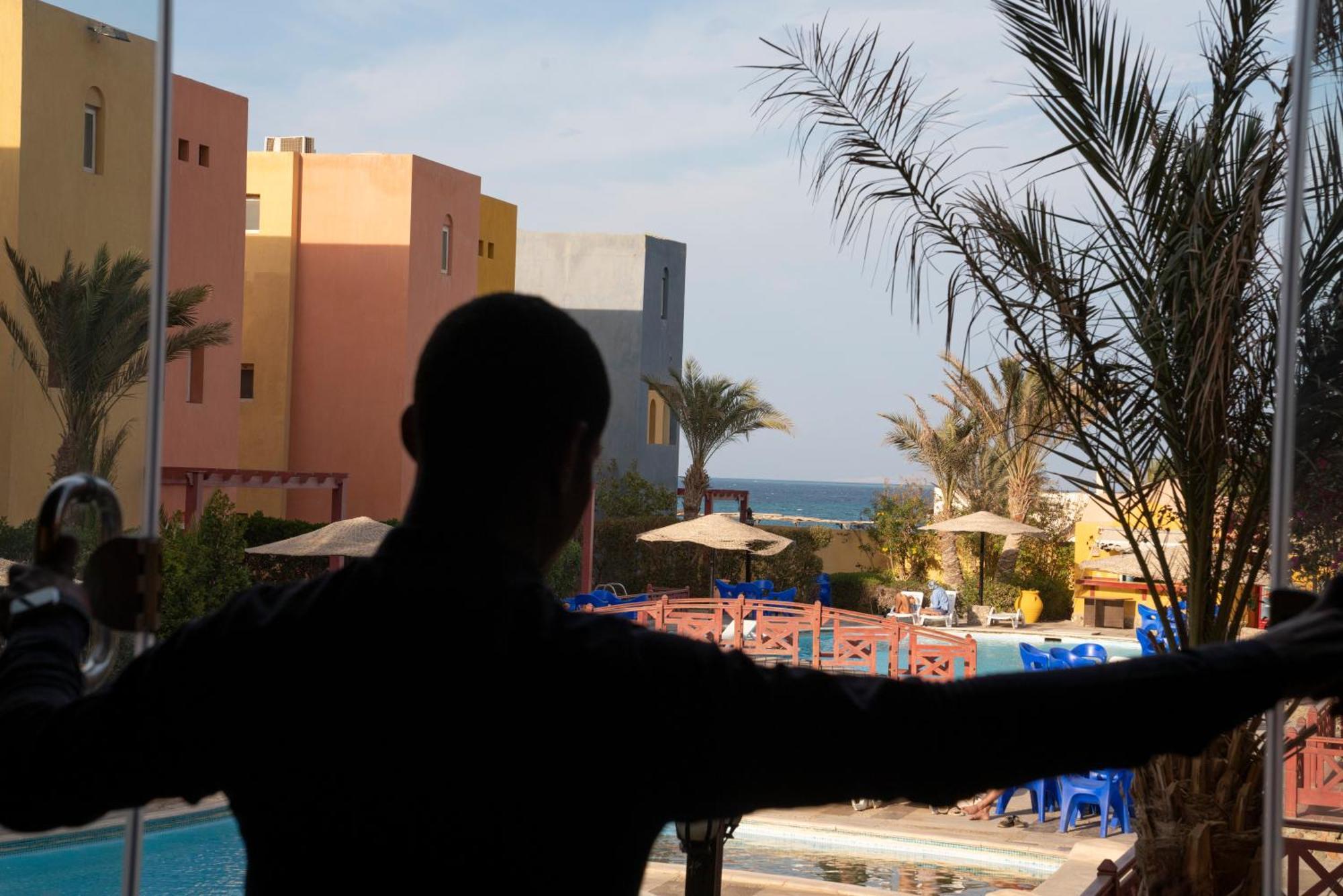 Al Dora Residence Suites Hurghada Bagian luar foto